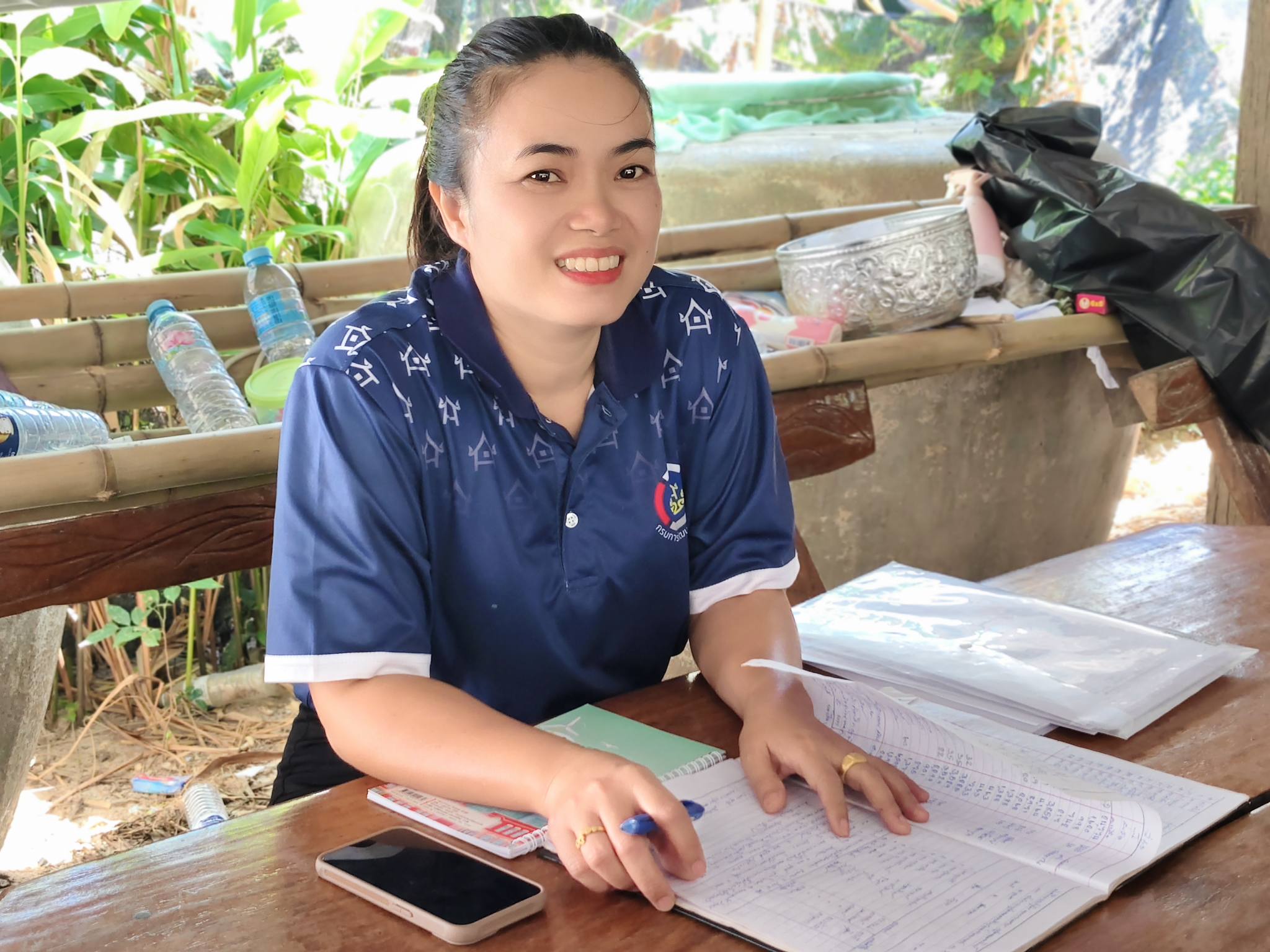 พช.ตระการพืชผล ลงพื้นที่ติดตามและให้คำแนะนำการดำเนินงานกลุ่มออมทรัพย์เพื่อการผลิตบ้านดอนกลาง เพื่อขับเคลื่อนและแก้ไขปัญหาหนี้ค้างชำระ