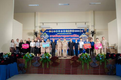 พช.ตระการพืชผล ร่วมจัดนิทรรศการโชว์ความสำเร็จ ในงานมหกรรมพัฒนาคุณภาพชีวิต “อุบลราชธานีไม่ทิ้งใครไว้ข้างหลัง” ประจำปี 2569